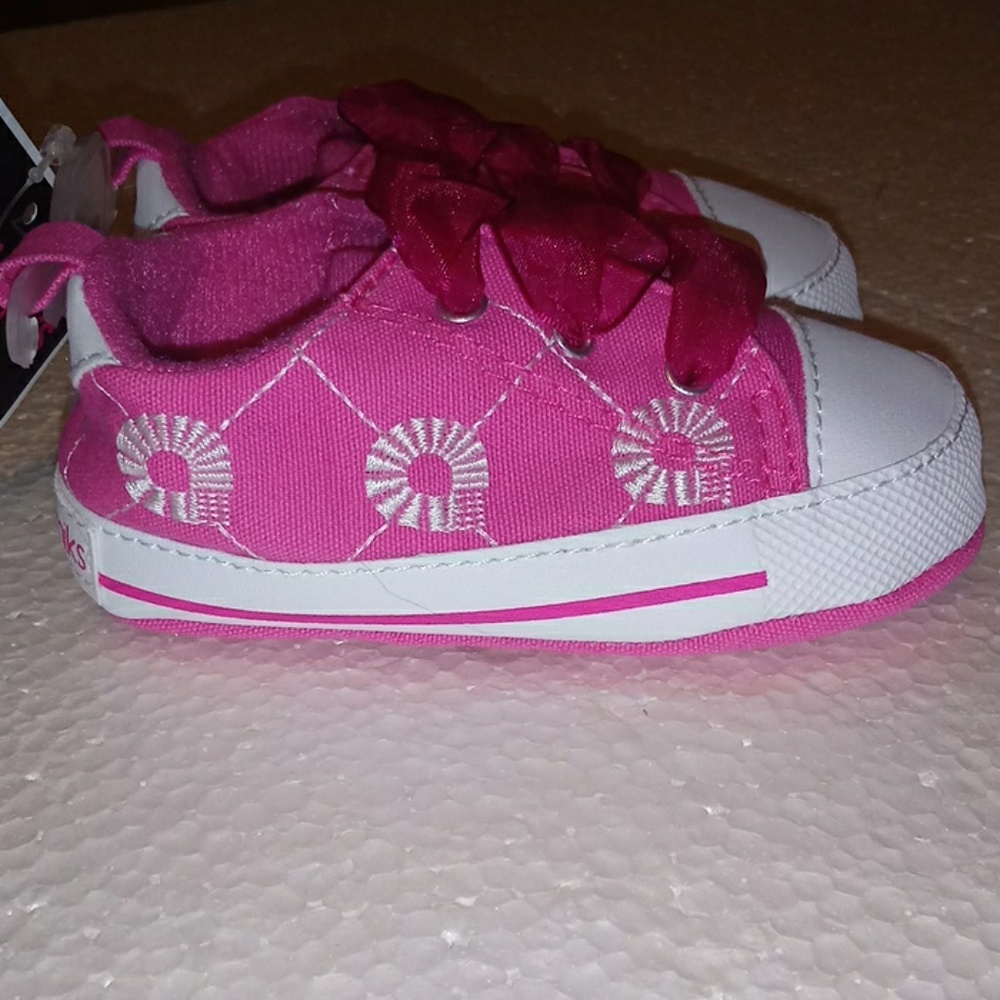 Akademiks Infant Girls Logo Sneaker-NWT